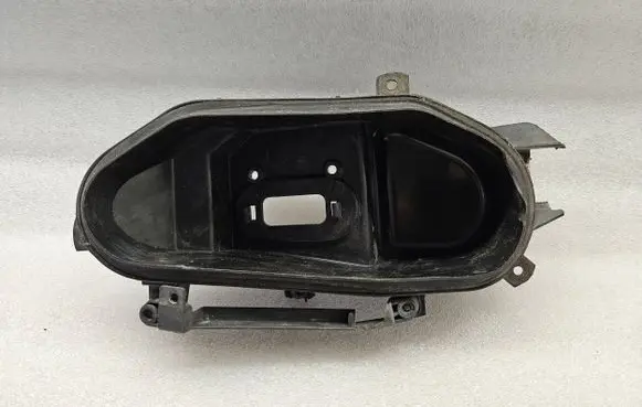 Headlight/headlamp dust cover