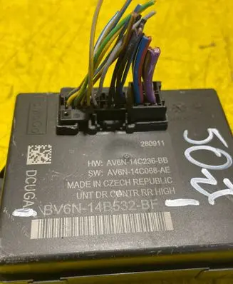 Ford Focus Door control unit/module BV6N14B532BF