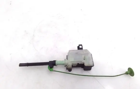 Volvo XC70 Fuel tank cap lock motor 
