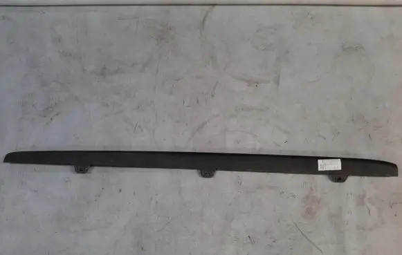 Volkswagen Jetta VI side skirts sill cover 5C6853855