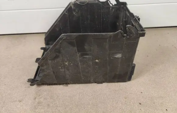Peugeot 3008 I Battery box tray 9663615580