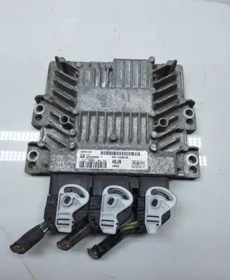 Ford Fiesta Engine control unit/module 5WS40584BT 8V2112A650EB