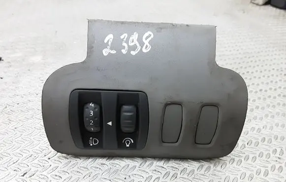 Renault Scenic II - Grand scenic II Headlight level height control switch 8200140985