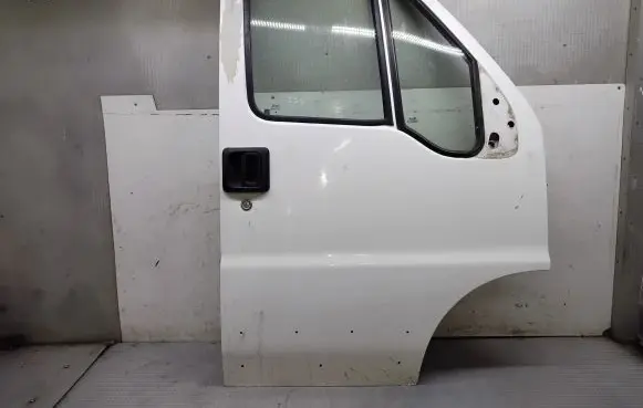Fiat Ducato Front door