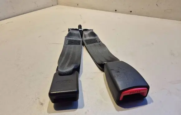 KIA Sportage Rear seatbelt buckle