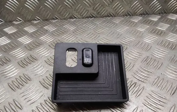 Mercedes-Benz B W245 Dashboard storage box/compartment A1696890208