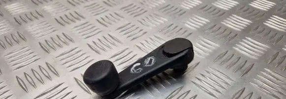 BMW 3 E46 Rear door window winding handle 51328122503 513281225032