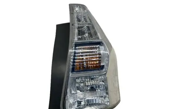 Toyota Prius+ (ZVW40) Rear/tail lights