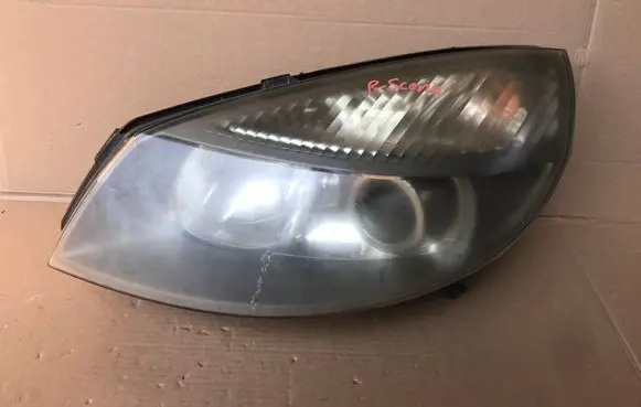 Renault Scenic II - Grand scenic II Headlight/headlamp 15811300