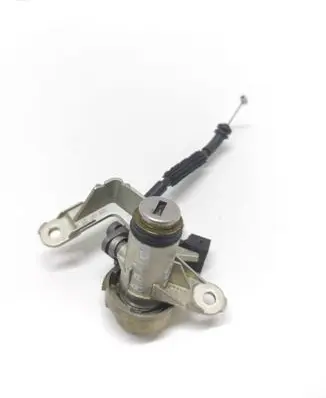 Audi A8 S8 D3 4E Tailgate exterior lock 4E0827573