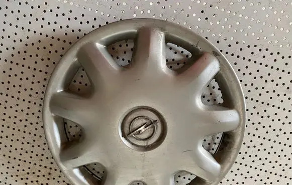 Opel Vectra B R14 wheel hub/cap/trim 09156269