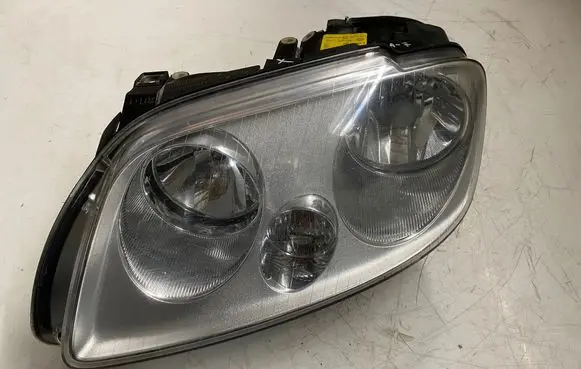 Volkswagen Caddy Headlight/headlamp