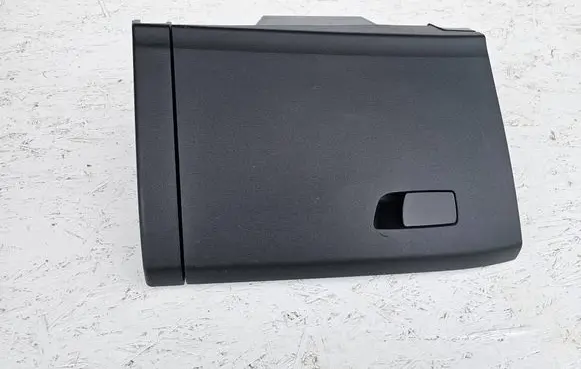 Renault Arkana Glove box 685007128R