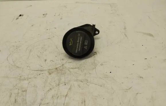 Mercedes-Benz C AMG W205 Oil fill pipe A1770101300
