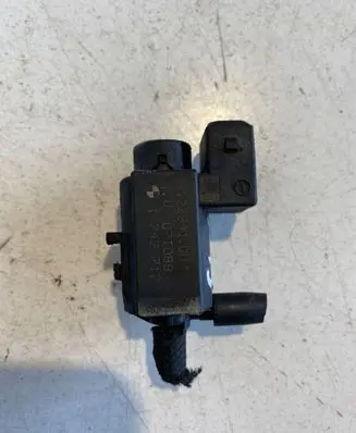 BMW 5 E60 E61 Vacuum valve 72234100 07T088