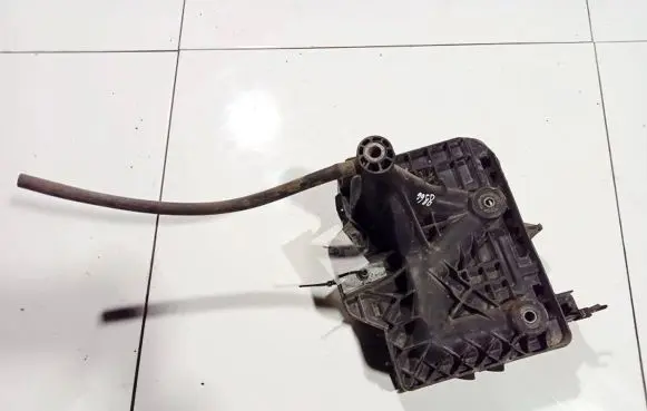 Skoda Roomster (5J) Battery box tray cover/lid 570915331