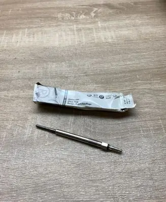 Mitsubishi Grandis Glow plug N10579802