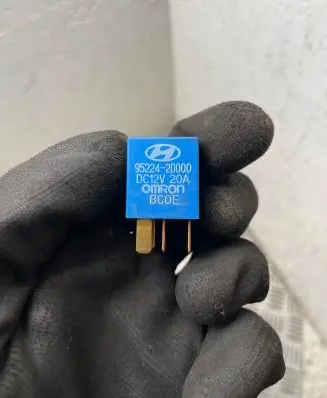 Hyundai Tucson JM Other relay 952242D000