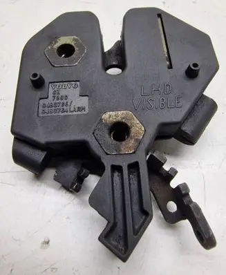 Volvo V70 Engine bonnet/hood lock/catch 9483765 7890 9483764