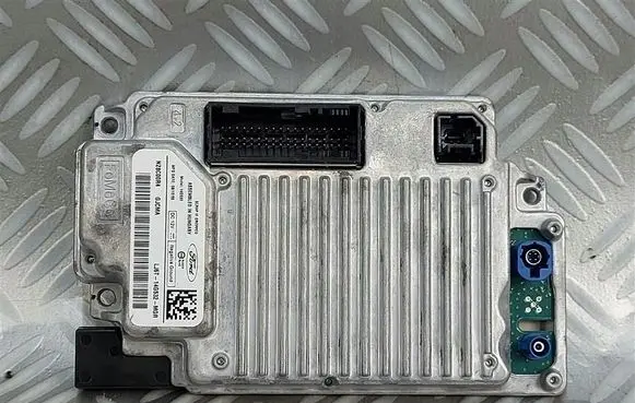 Ford Kuga III GPS navigation control unit/module LJ6T-14G532-MGR