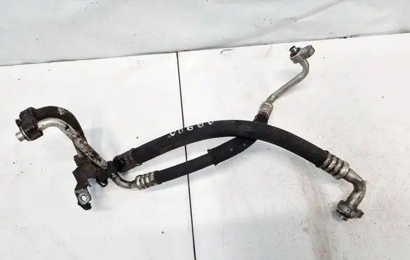 Opel Insignia A Air conditioning (A/C) pipe/hose