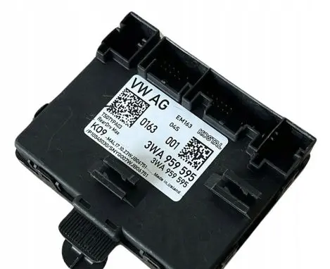 Volkswagen Caddy Door control unit/module 3WA959595