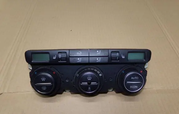 Volkswagen PASSAT B6 Central console control unit