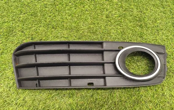 Front bumper lower grill