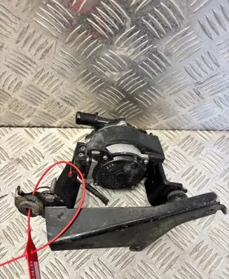Renault Megane E-Tech Electric auxiliary coolant/water pump 215815MP1A