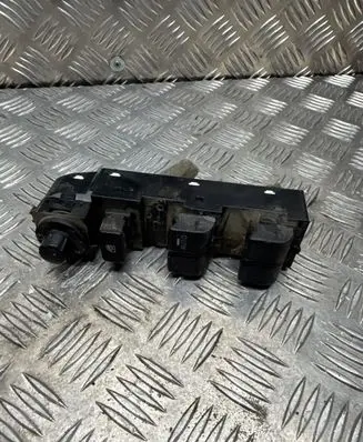 Mazda 3 III Electric window control switch BJE766350A 5AB217EA03 4317T1