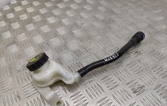 Ford Fiesta Brake fluid reservoir 8V512K478