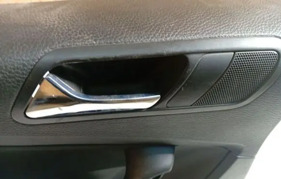 Volkswagen PASSAT B6 Rear door interior handle 3C4839113