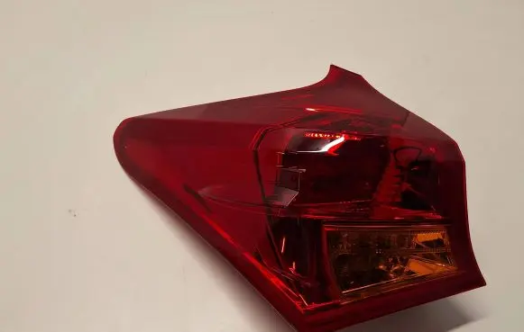 Toyota Auris E180 Rear/tail lights 81556-02730