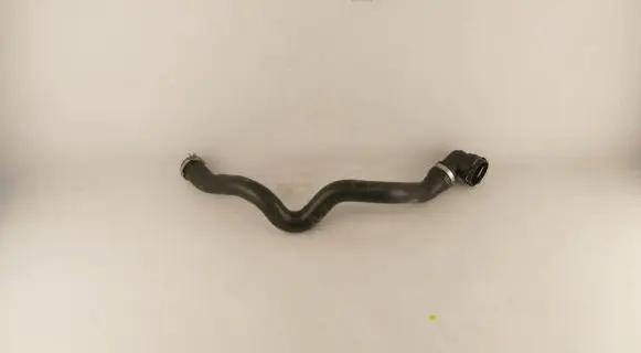 Ford Transit - Tourneo Connect Engine coolant pipe/hose DV618260SE