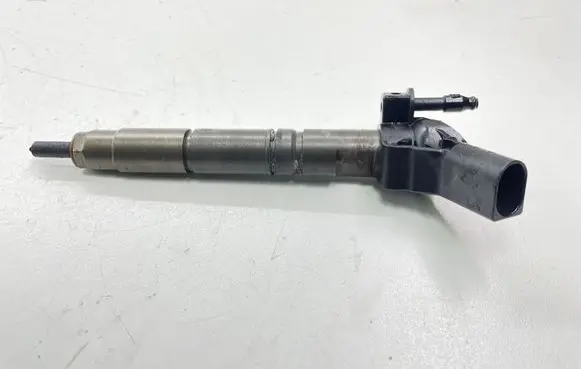Chrysler 300 - 300C Fuel injector A6420701387 0445115064