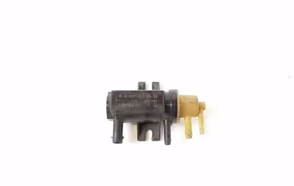 Mercedes-Benz C W204 Turbo solenoid valve A0071531428