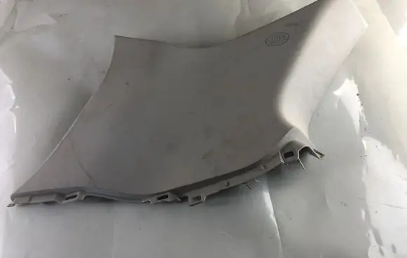 Toyota Auris 150 (C) pillar trim 3248002110
