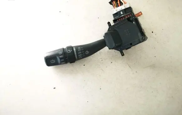 Hyundai Santa Fe Wiper control stalk 0319lhd