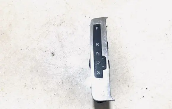 Audi Q7 4L Gear shifter surround trim plastic 4l1713463a