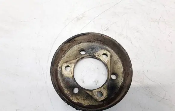 Volvo 440 Water pump pulley 