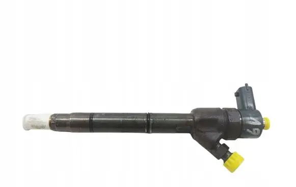 Hyundai Matrix Fuel injector 338002A400
