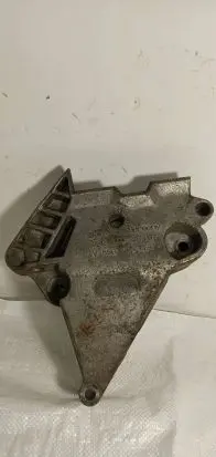Volkswagen Caddy Engine mounting bracket 03G199207G 550KTS111