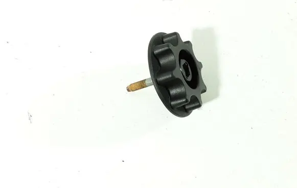 Toyota Prius+ (ZVW40) Spare wheel bolt 