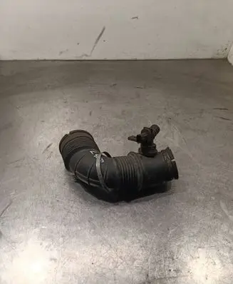 Opel Insignia A Breather valve 1041623S01 55561787 327763967