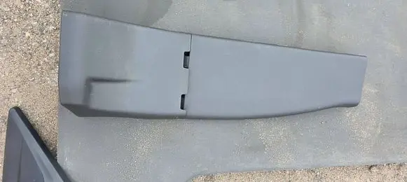 (B) pillar trim (bottom)