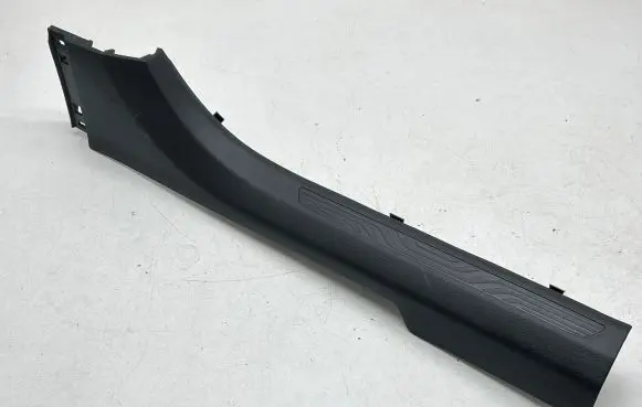 Renault Megane IV Front sill trim cover 633100802 769525403R