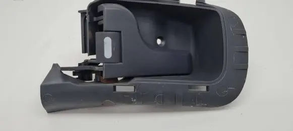 Mercedes-Benz Vito Viano W638 Front door interior handle A6387660778 A6387660978