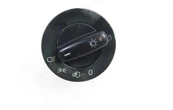 Volkswagen Golf V Light switch 1K0941431