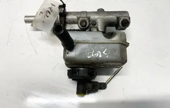 Renault Master II Brake fluid reservoir 8200245034 8200365396