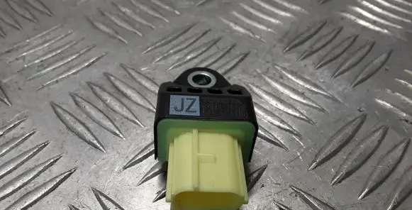 Lexus NX Airbag deployment crash/impact sensor 8983178020
